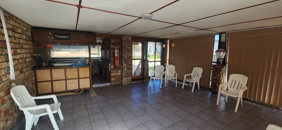 4 Bedroom Property for Sale in Fraaiuitsig Western Cape
